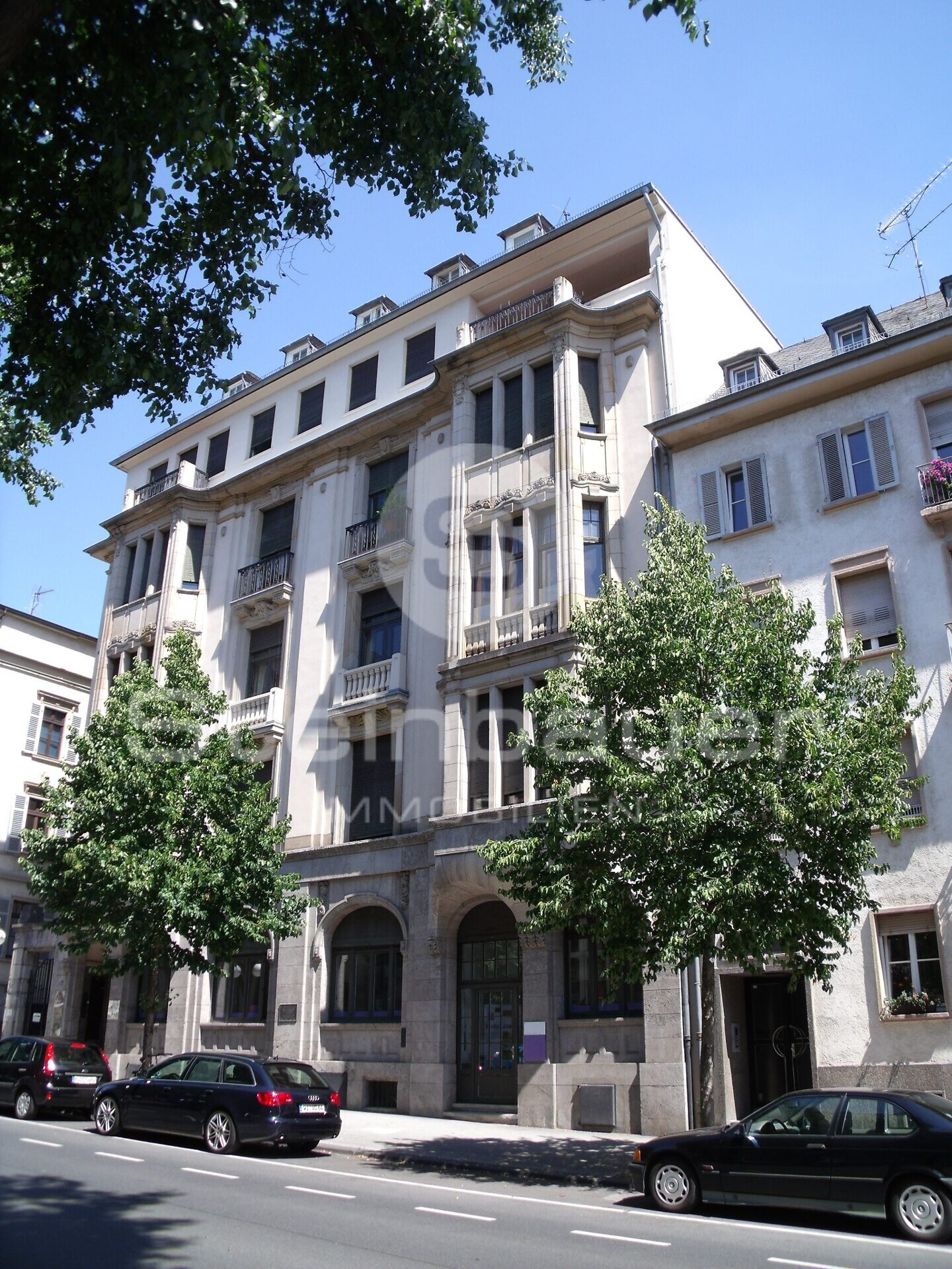 2f3614fb-e107-49e5-9f72-613d2547db0f