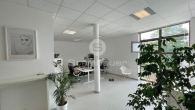 f8b61a65-5b58-4f2b-bbc9-b4531770232e - Helle, kompakte Büro-/Servicefläche in Nordenstadt **Provisionsfrei**