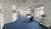 Büro - Helles Altbaubüro mit Aufzug und klimatisierten Büroräumen **Provisisonsfrei**