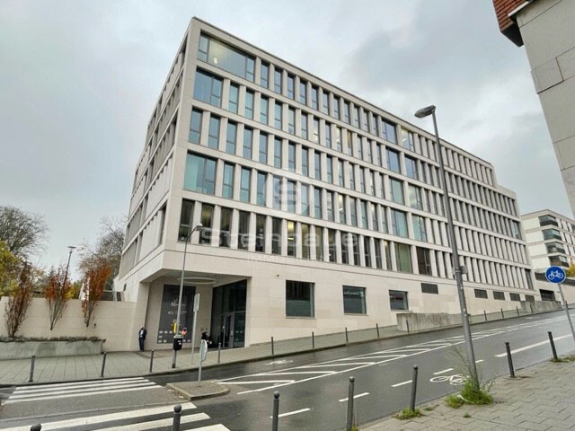 5c6877ca-22b2-44c2-b5fd-f7a5692cc71e