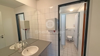WC - Zentral gelegene Bürofläche in Wiesbaden-Biebrich mit Stellplätzen **Provisionsfrei**